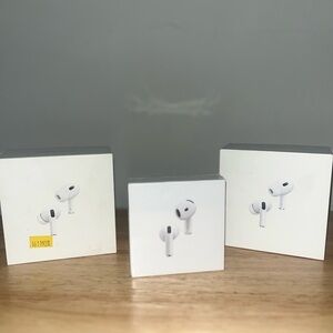 Airpods 4 ANC (Noise Cancellation)